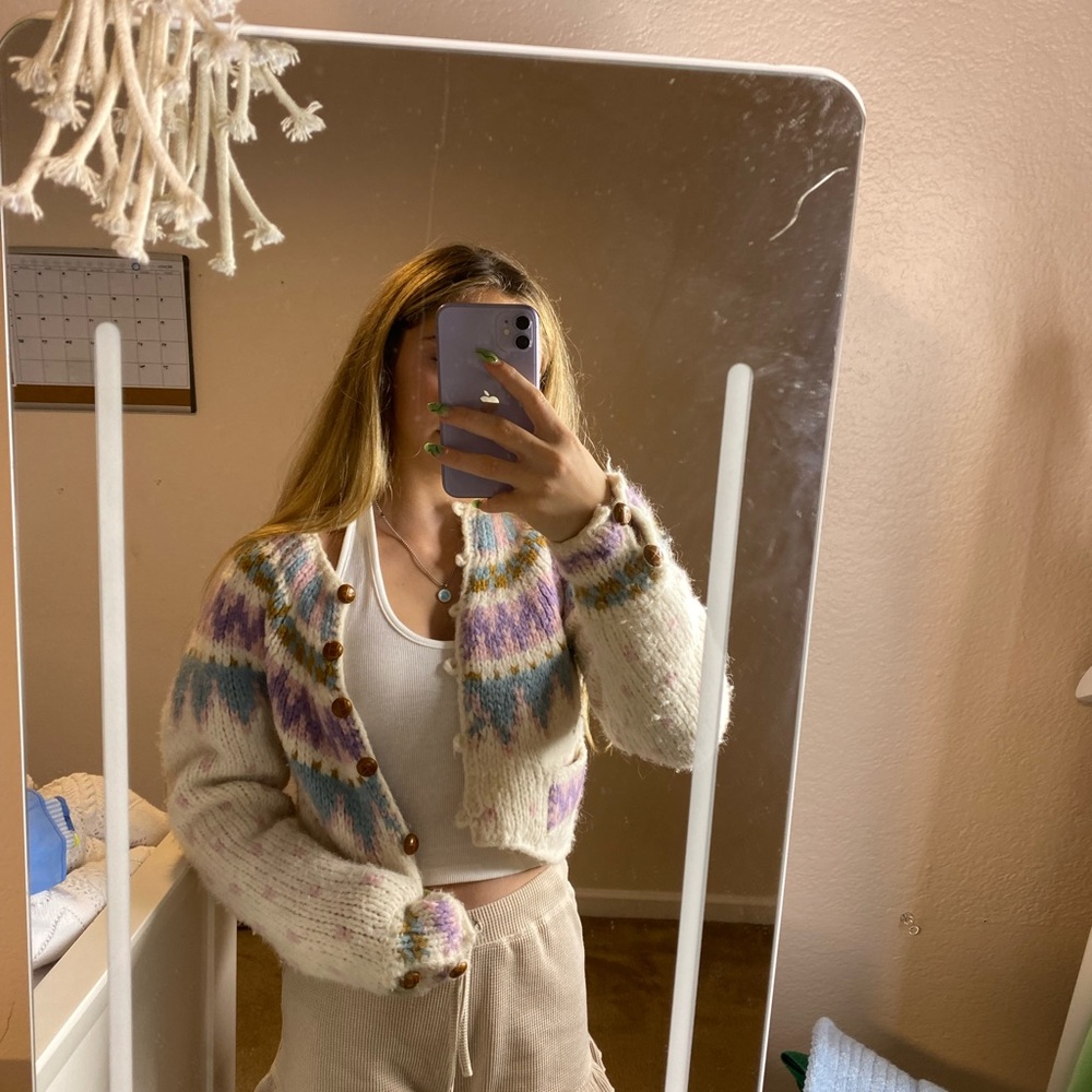 This is a LoveShackFancy knit sweater!